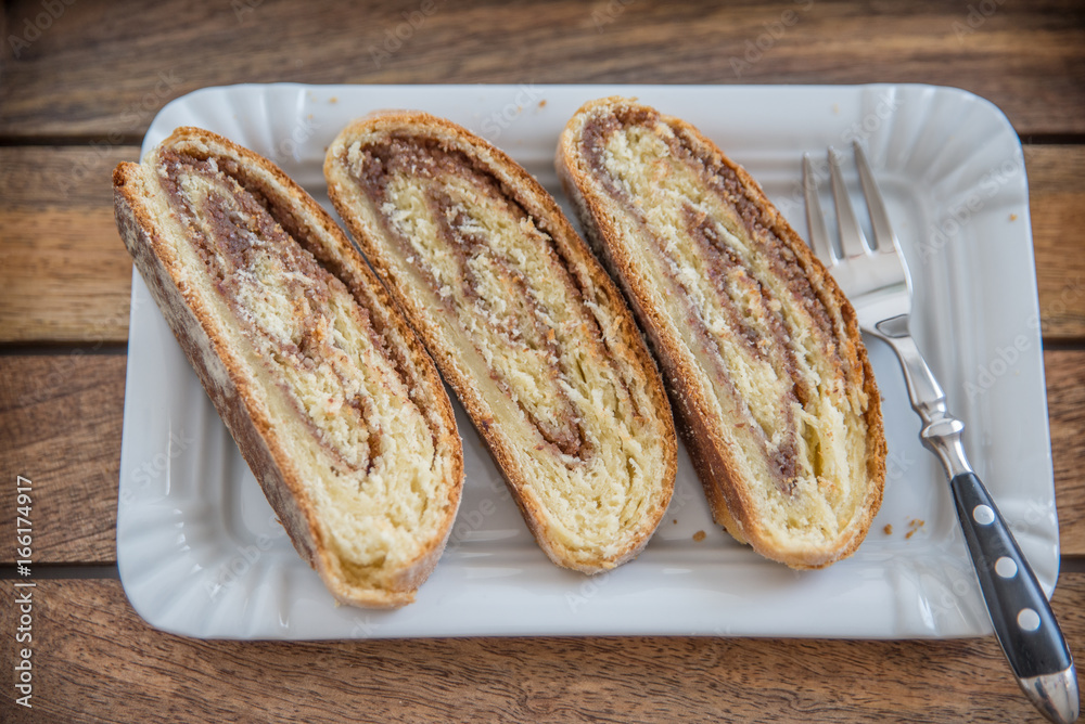 Nuss Strudel Nuss Strudel