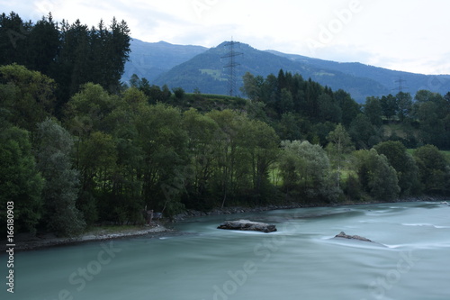 Isel, Fluss, Osttirol, Lienz, Iseltal, Wasser, fließen, Wellen, Strudel, Schaum, spritzen, Leben, Wald, Ufer, Stein photo