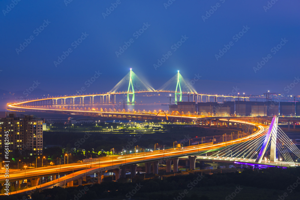 Fototapeta premium Sunset of Incheon Bridge Seoul,Seouth Korea