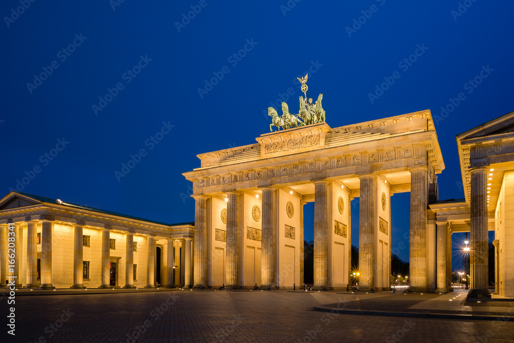 The Brandenburg Gate at the blue hour; At the early hour before dawn, the Pariser Platz at the Brandenburg Gate is still without people