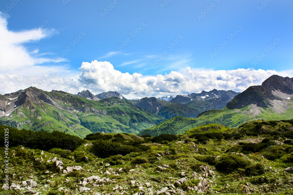 Naklejka premium Mountains on E5 Tour