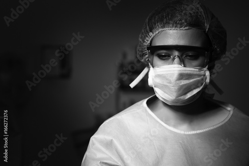 ameliyat hanede ki doktor photo