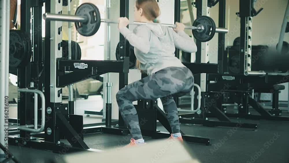 Woman working out lifting weights 4k Woman working out lifting weights 4k