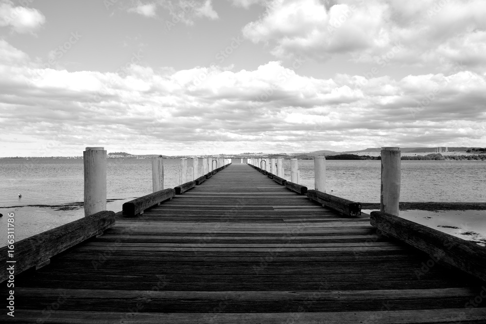 Obraz premium Pier At Lake Illawarra