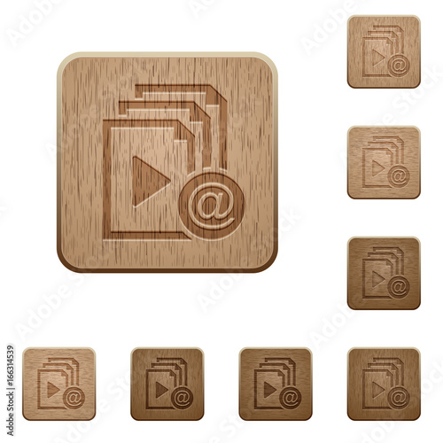 Send playlist via email wooden buttons