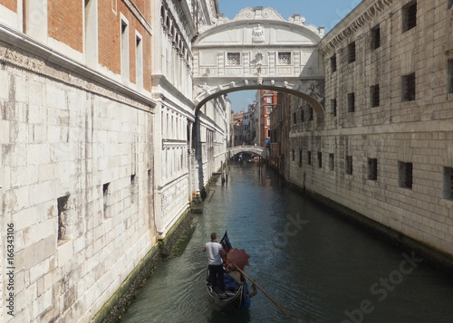 Bridge of sighs, Venice, Italy