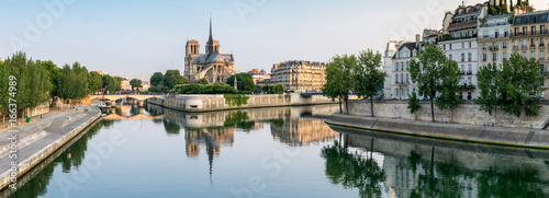 Ile de la Cite mit Notre Dame Panorama in Paris, Frankreich