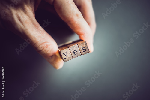 Принти на полотні yes