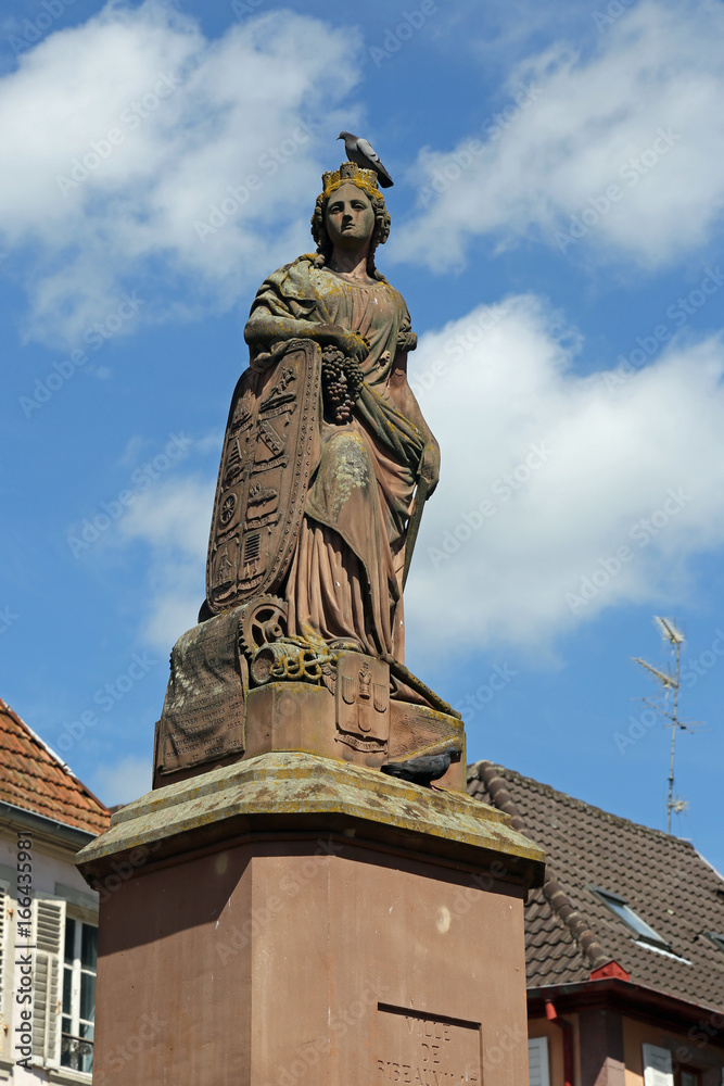 Brunnenfigur in Ribeauvillé