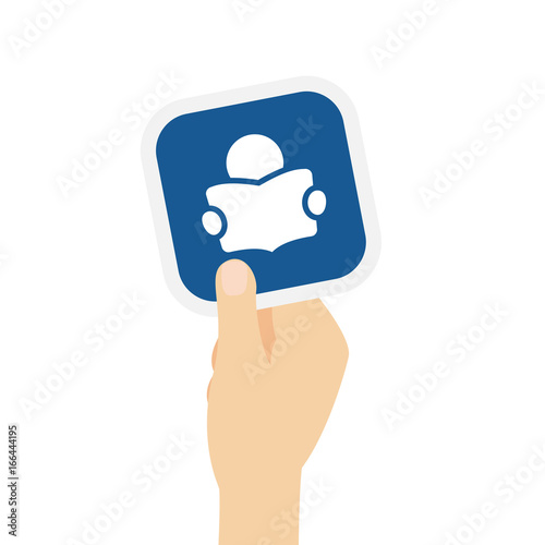 Hand hält Bierdeckel mit lesender Figur