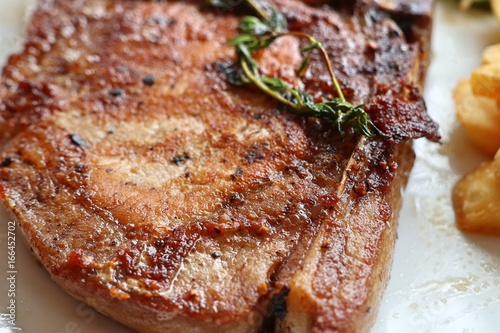 grill pork chops steak