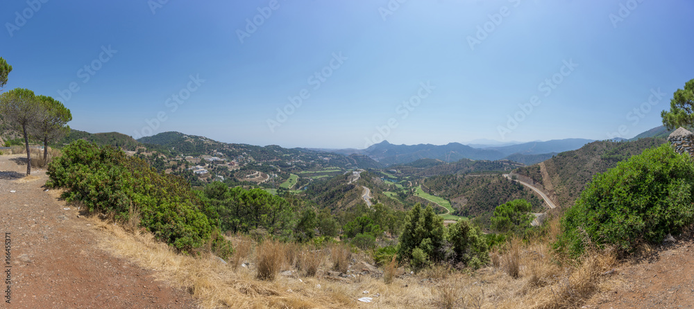 Panorama Blick über Urlaubsregion in Andalusien Spanien Panorama Blick über Urlaubsregion in Andalusien Spanien