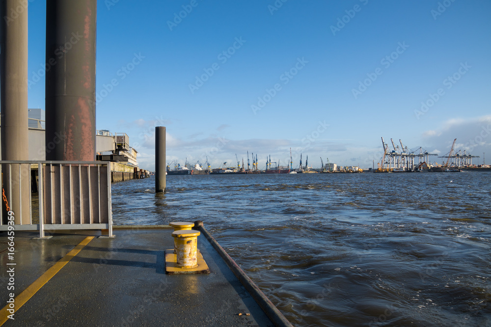 Fototapeta premium Poller am Hafen