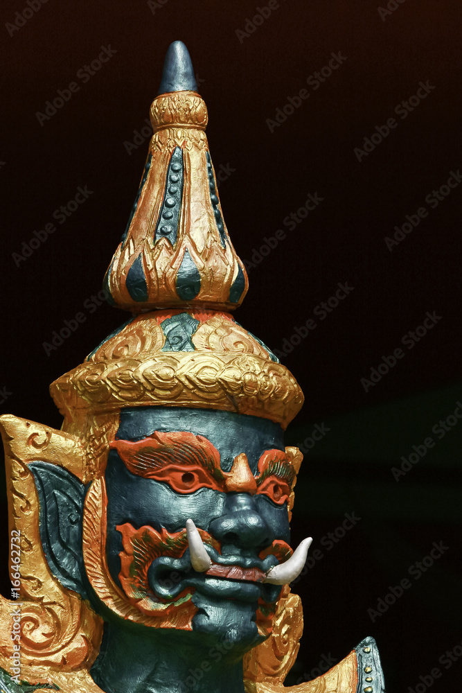 Fototapeta premium Thai literature giant with green face