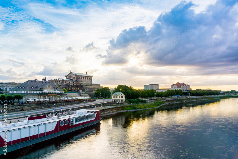 Obraz premium antique building view in Dresden, Germany