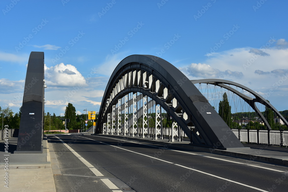 Obraz premium Honsell Bridge Frankfurt - Niemcy