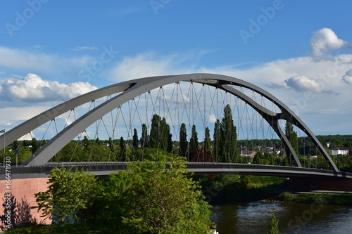 Fototapeta Naklejka Na Ścianę i Meble -  Osthafen Brücke Frankfurt - Germany