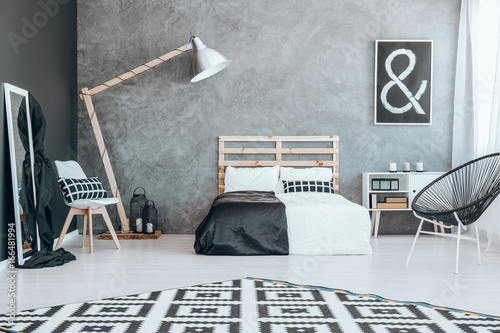 Foto Black and white coverlet