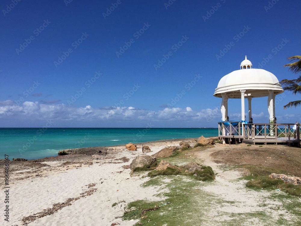 Fototapeta premium Wedding venue on the beach, Cuba