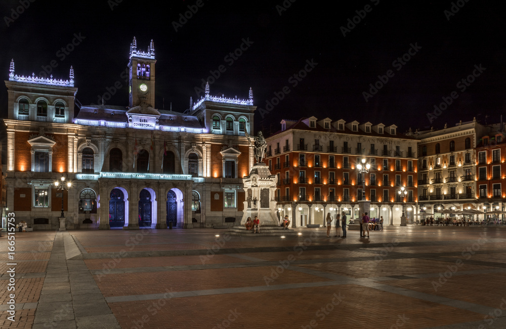 Plaza Mayor de valladolid por noche