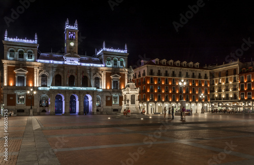 Plaza Mayor de valladolid por noche