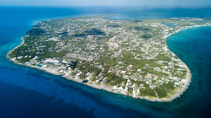 Papier peint photo Île Vue aérienne de Grand Cayman  © whitcomberd