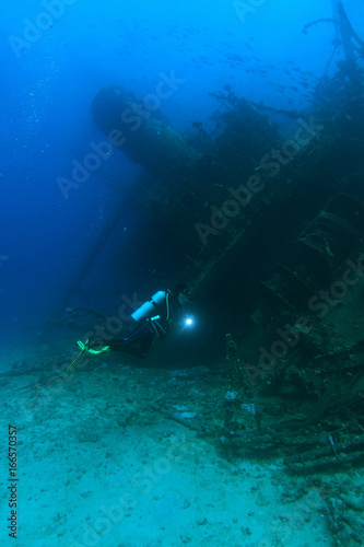 Lonely scuba diver explore Giannis D wreck