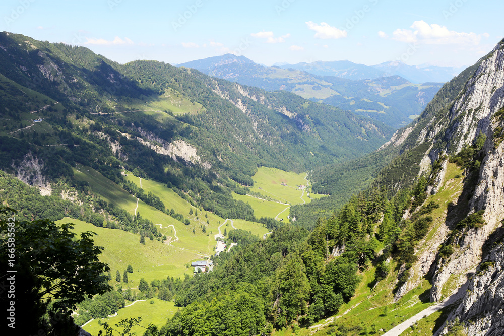 Naklejka premium Naturschutzgebiet Kaiserbachtal am Wilden Kaiser