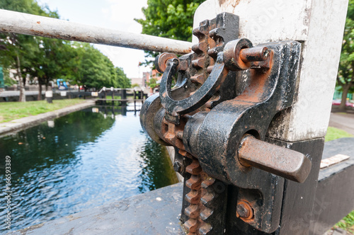 Photography Lock mechanism at Dublin Canal
