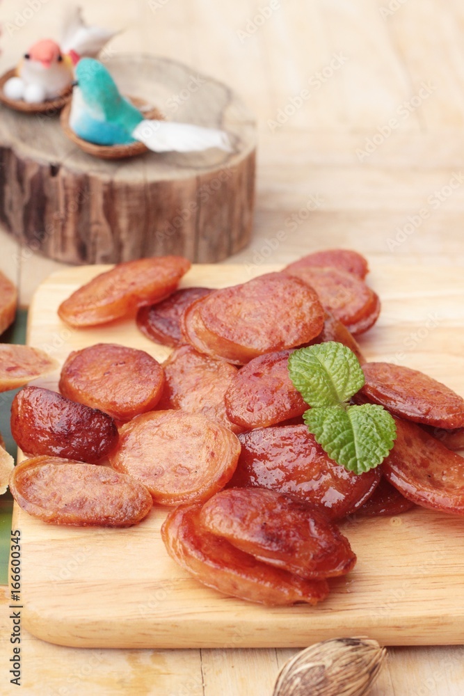Chinese sausage (Gun-chiang) and fried sausage tasty Chinese sausage (Gun-chiang) and fried sausage tasty