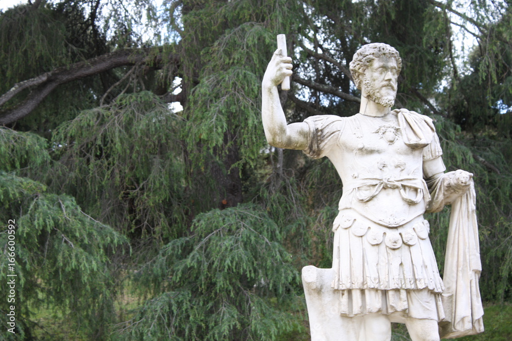Obraz premium Statue in Boboli Gardens - Florence, Tuscany, Italy