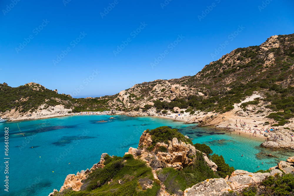 Obraz premium Archipelag La Maddalena, Włochy. Malowniczy brzeg