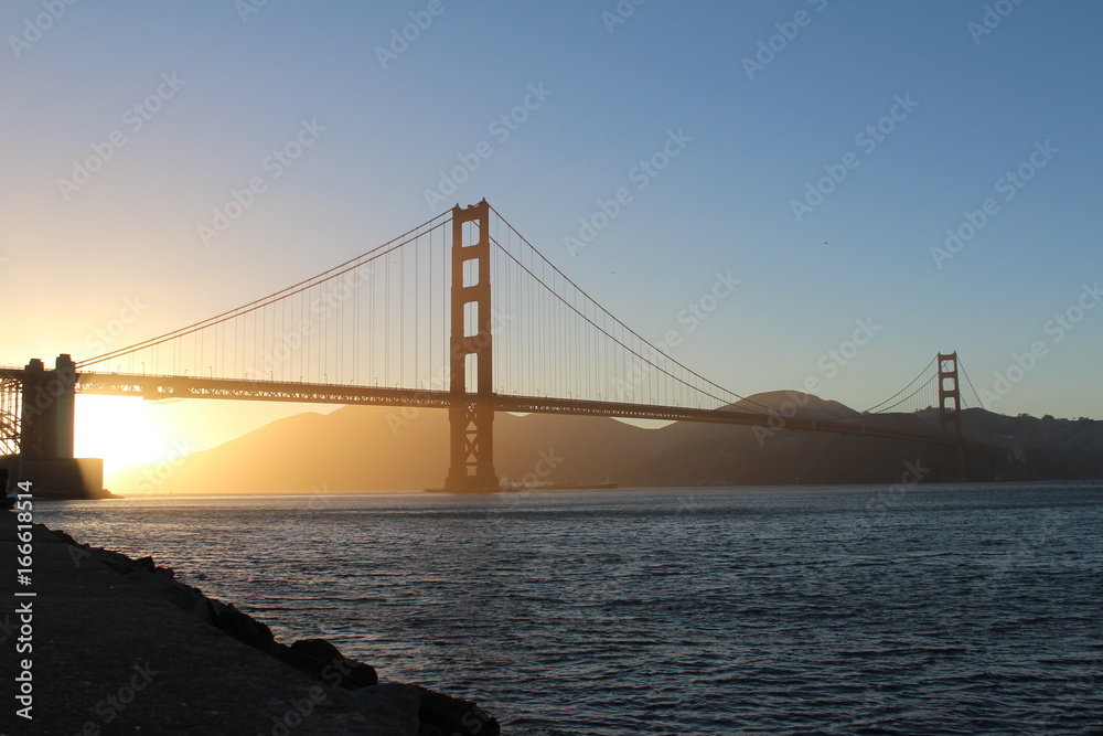 golden gate bridge at sunset