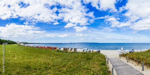 Fototapeta Naklejka Na Ścianę i Meble -  Strandzugang Binz