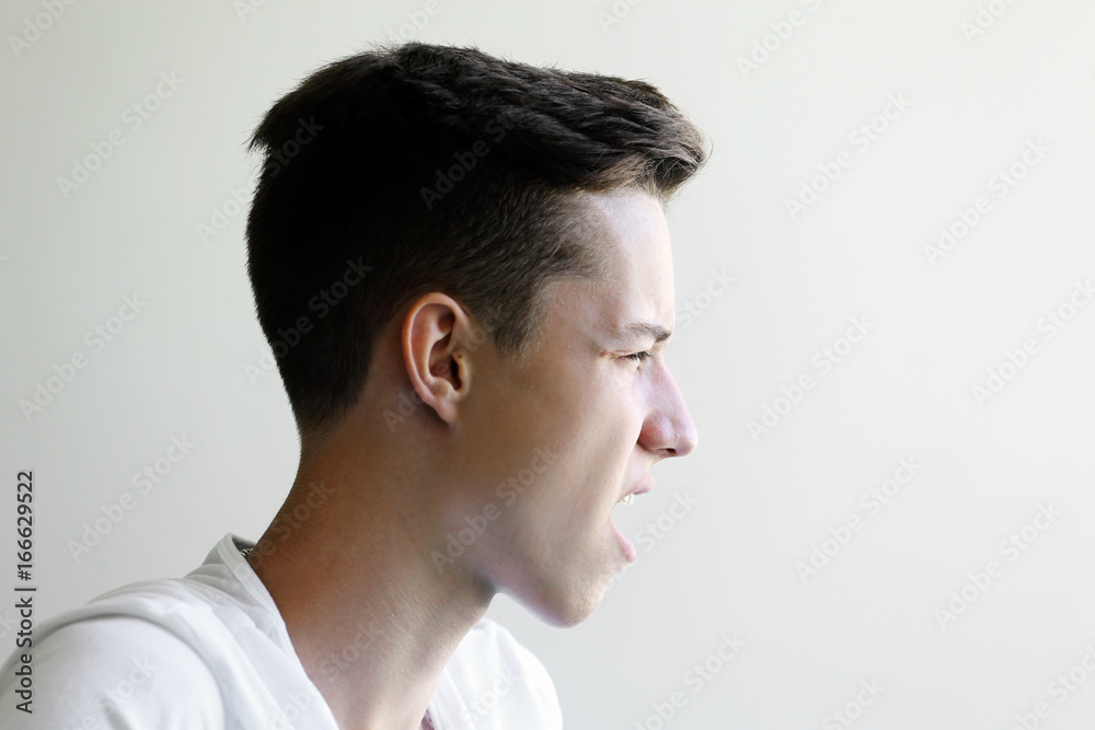 Obraz premium Young man shout