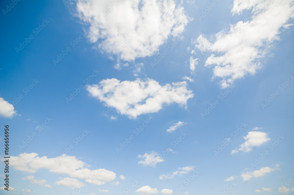 Fototapeta premium Beautiful sky with clouds