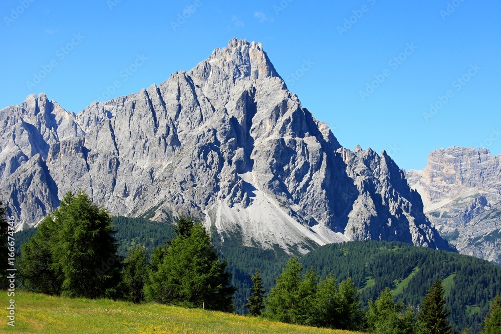 Mount Drei Schusterspitze - Cima tre Scarperi, Dolomites