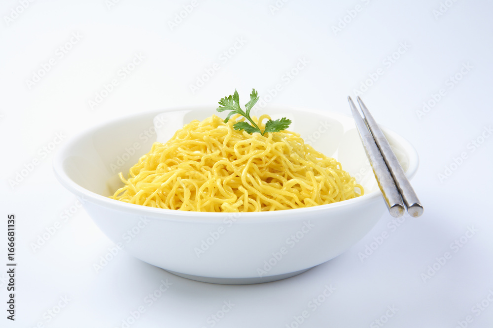 Fried noodle on bowl