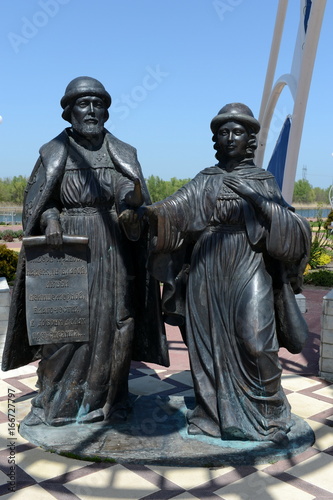 Monument to St. Peter and Fevronia on the embankment of Romanovskaya village in the Rostov region.