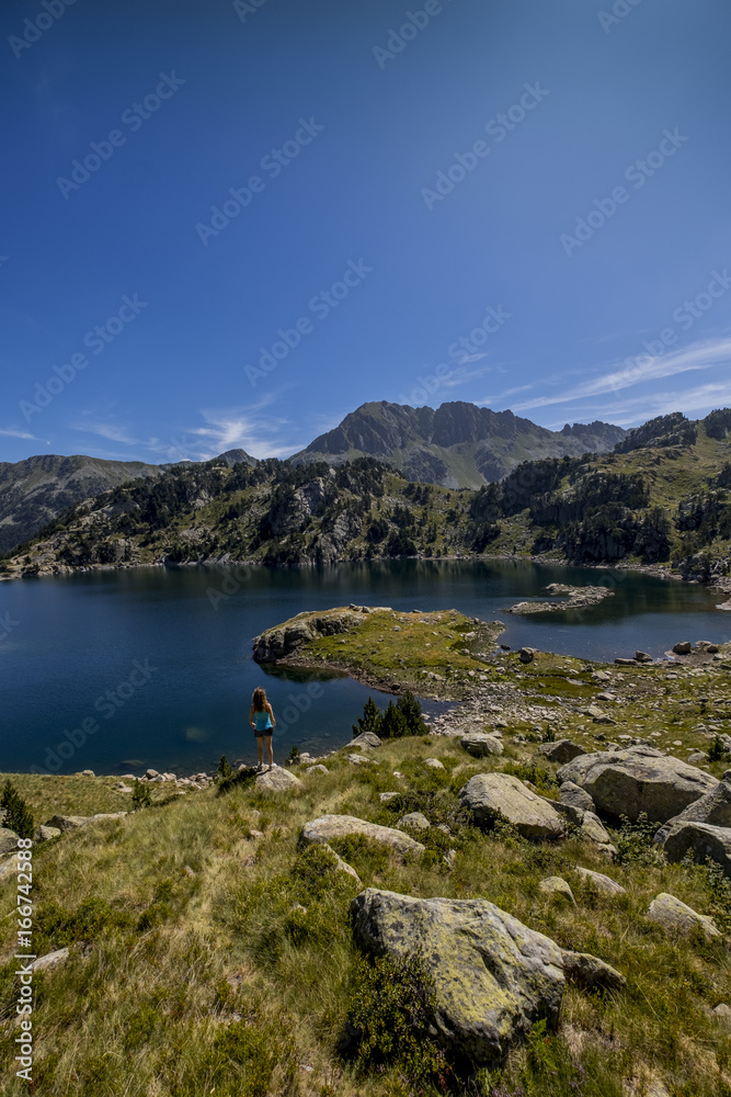 Fototapeta premium Estanque de montaña