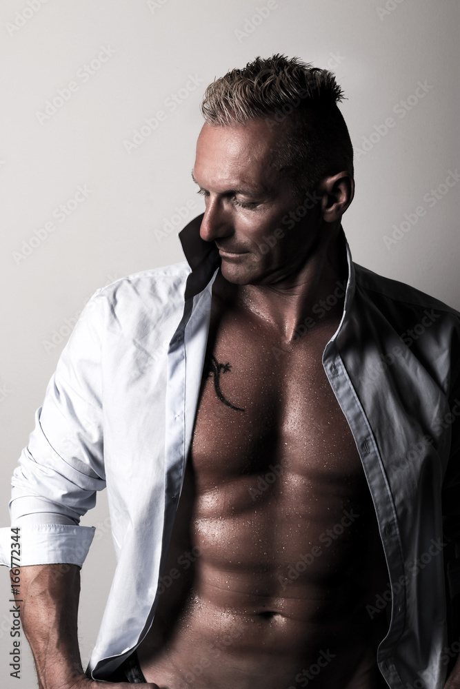 Obraz premium Business Fitness Mann