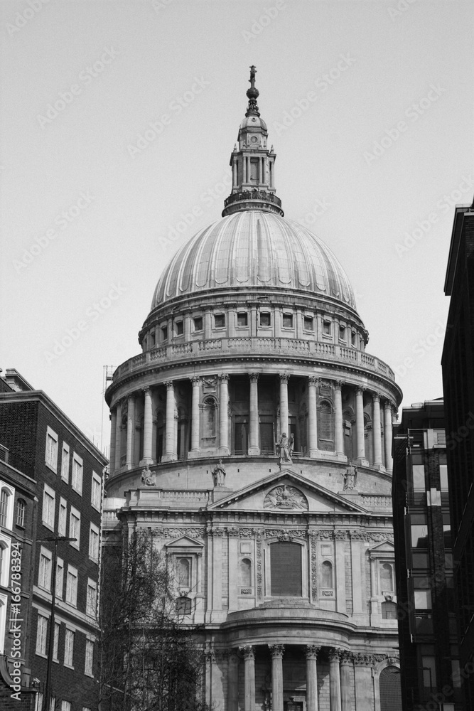Saint paul's Cathedral in London