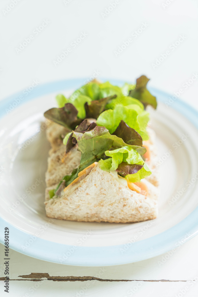 tuna and sausage sandwich tuna and sausage sandwich