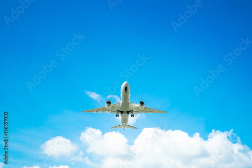 Samolot pasażerski, samolot, błękitne niebo