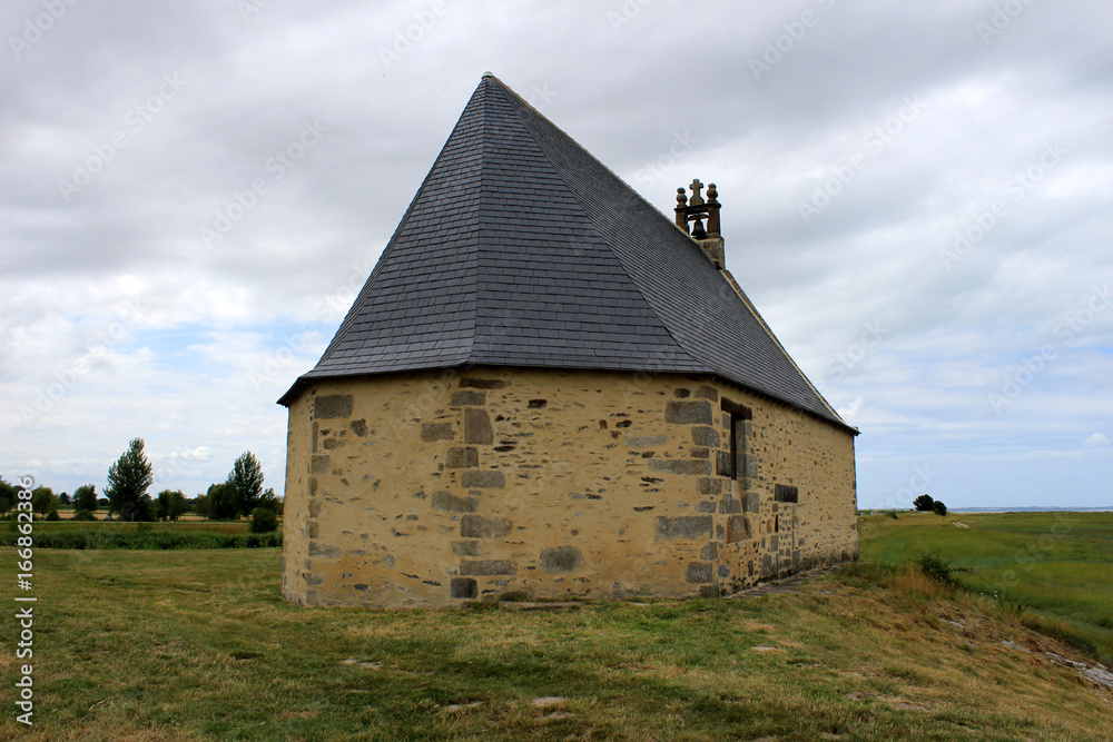 Chapelle Sainte Anne de la Grève - Saint Broladre Chapelle Sainte Anne de la Grève - Saint Broladre