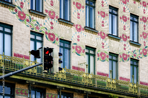 Foto The Majolica House (Majolikahaus) with its floral ornamentation near Naschmarkt