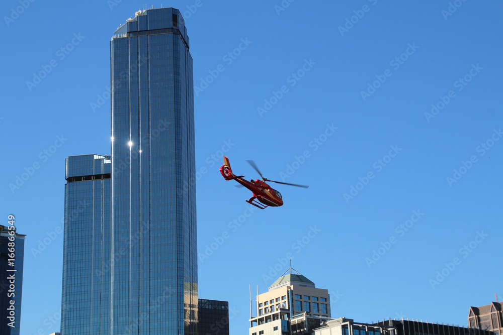 Obraz premium Hubschrauber über Melbourne