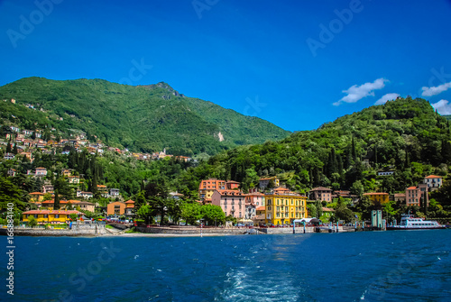 Fototapeta Naklejka Na Ścianę i Meble -  Shot of Lecco and Lake Como in northern Italy.