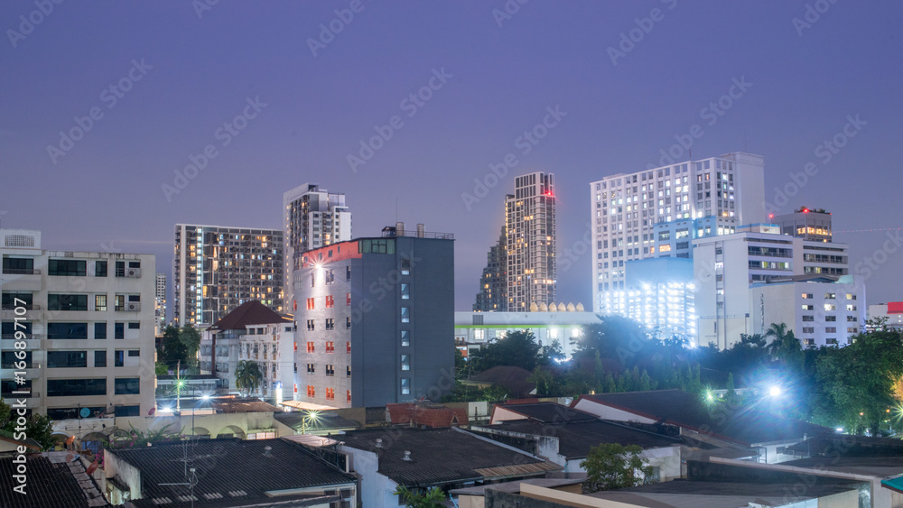 Fototapeta premium Night Scape Building in bangkok