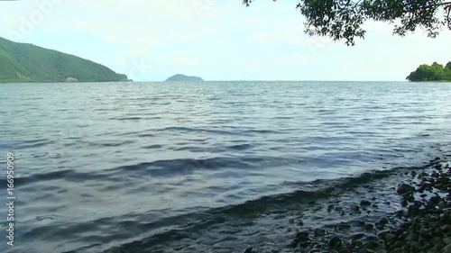 琵琶湖（波の音と蝉の声が入っています）